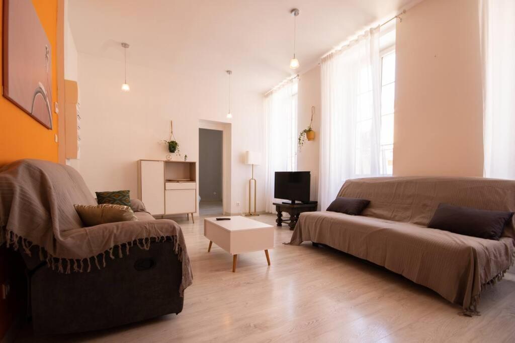 La Fontaine Neuve-Avallon-5 Personnes-1 Chambre-3 Lits-Parking-Wifi Kültér fotó