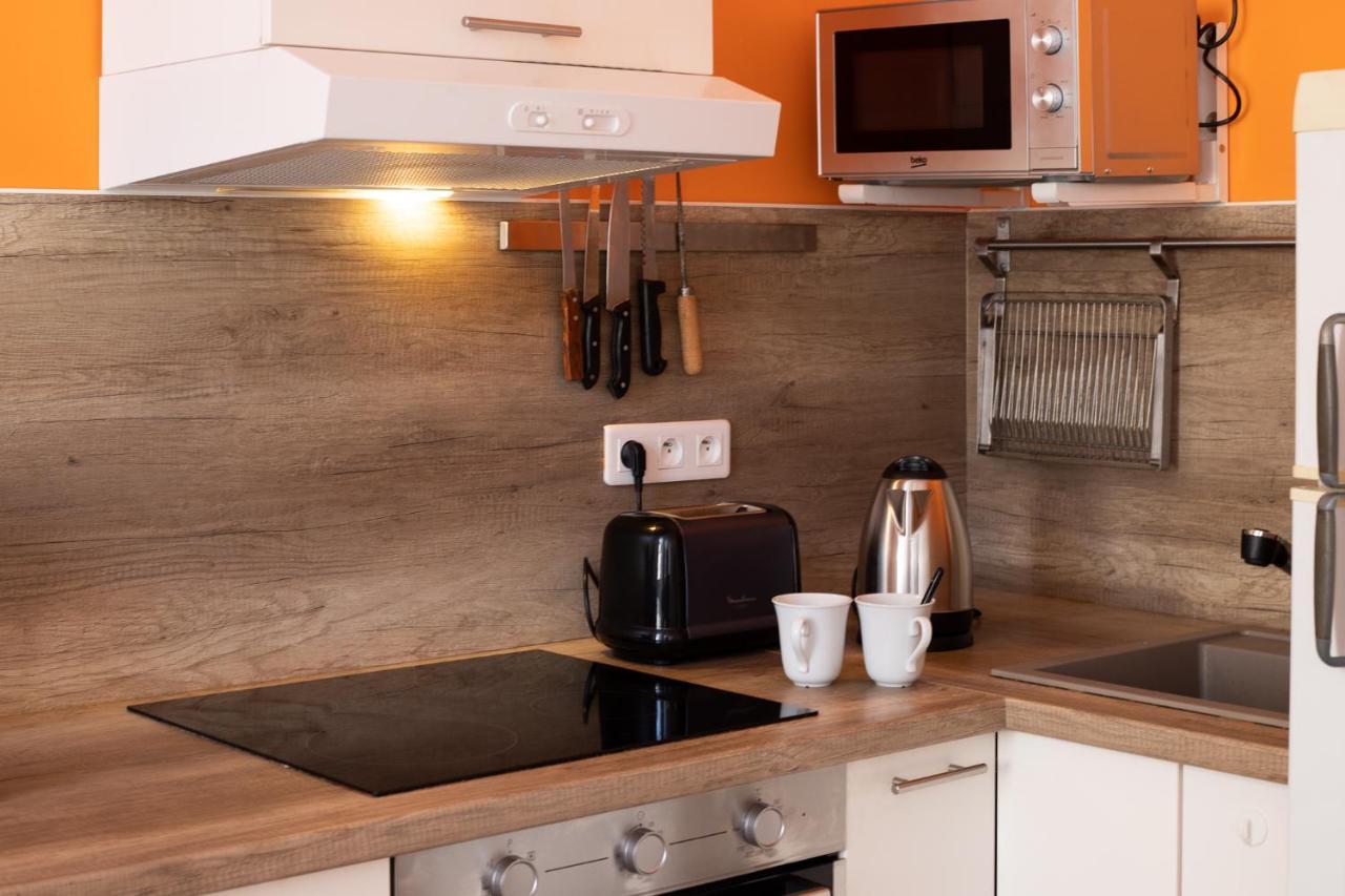 La Fontaine Neuve-Avallon-5 Personnes-1 Chambre-3 Lits-Parking-Wifi Kültér fotó